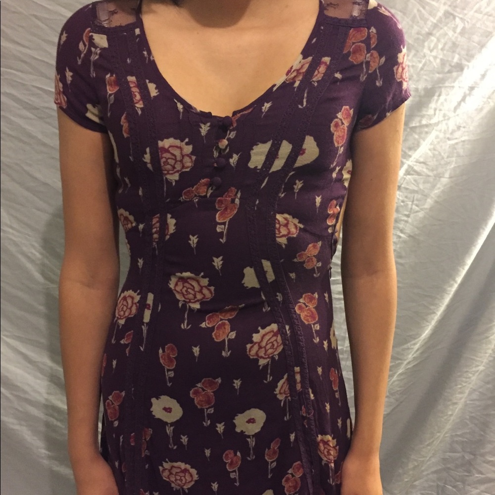 ASO VIOLET HARMON!! kimchi blue wildflower dress!!